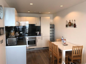 Executive 2 bedroom heart of BBC Media City